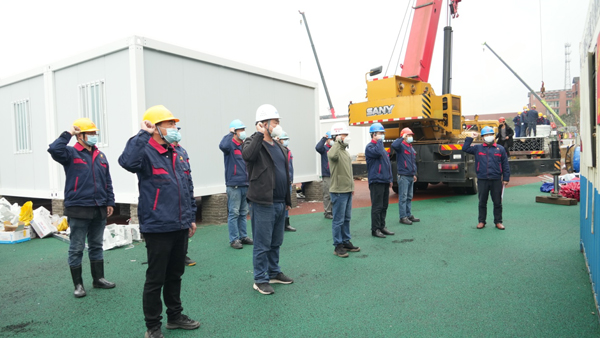 抗擊疫情當先鋒  紅色工地踐使命——記市住建局田家炳中學疫情隔離點建設臨時黨支部 抗擊疫情當先鋒  紅色工地踐使命——記市住建局田家炳中學疫情隔離點建設臨時黨支部